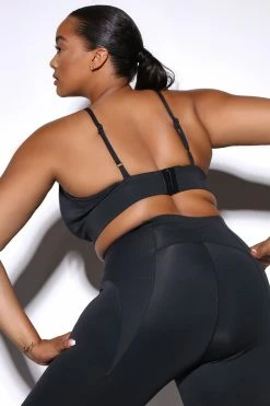 Fashion Nova Activewear Tops Dazzle Demos Bra - Black