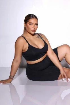 Fashion Nova Sublime Demo Sports Bra - Black Activewear Tops
