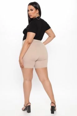 Fashion Nova Classic Mini Biker Shorts - Mocha