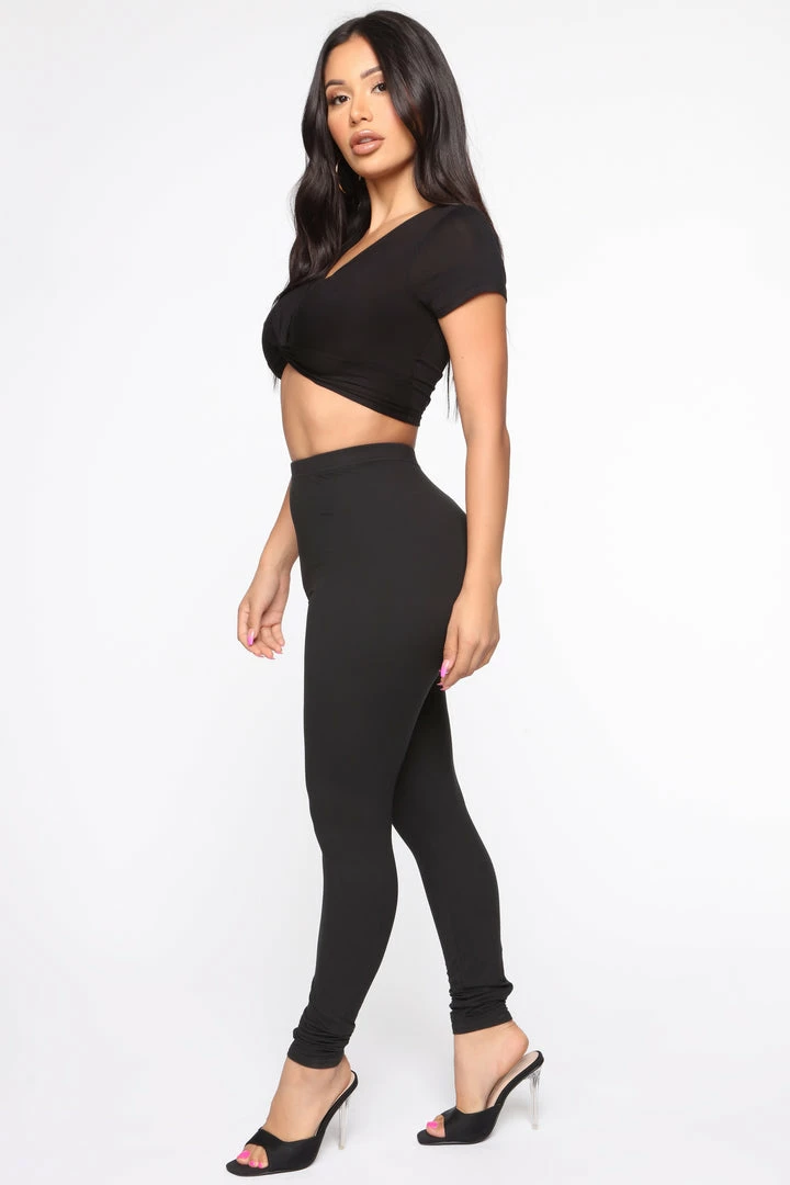 Fashion Nova On The Daily Leggings - Black