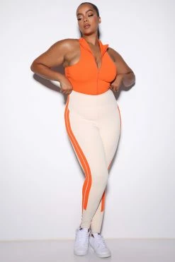 Outlet ๐ฅ Fashion Nova Morph Albedo Bodysuit - Orange ๐ฅ 17 Fashion Nova Morph Albedo Bodysuit - Orange