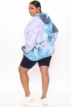 Fashion Nova Natalee Biker Shorts - Navy