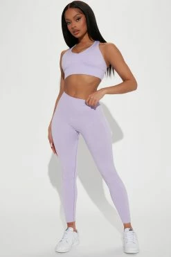 Fashion Nova Wellness Seamless Sports Bra - Lavender Sports Bras
