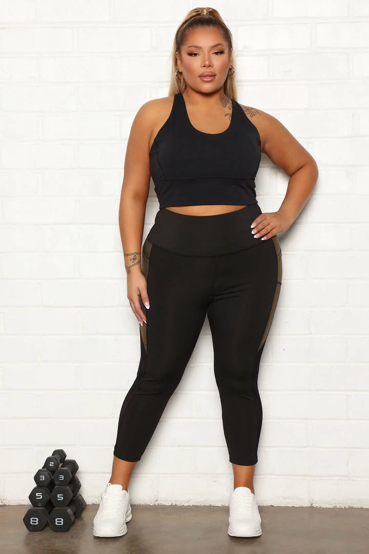 Fashion Nova Kiera Performance Leggings - Gold