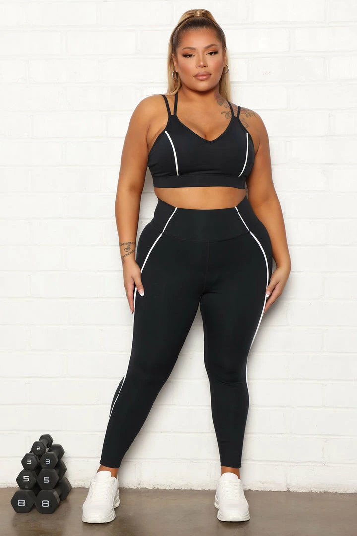 Buy 👍 Fashion Nova Can't Be Beat Active Compression Sports Bra - Black Activewear Tops 🎁 8 Fashion Nova Can't Be Beat Active Compression Sports Bra - Black Activewear Tops