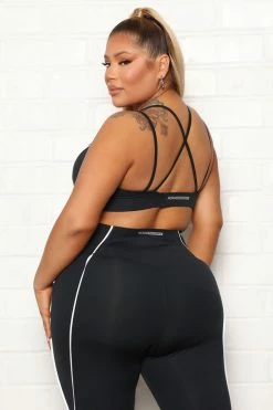 Buy 👍 Fashion Nova Can't Be Beat Active Compression Sports Bra - Black Activewear Tops 🎁 16 Fashion Nova Can't Be Beat Active Compression Sports Bra - Black Activewear Tops