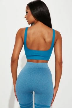 Fashion Nova Stay Active Cropped Top - Aqua Sports Bras